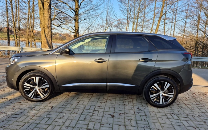 Peugeot 3008 cena 64900 przebieg: 168000, rok produkcji 2017 z Biała małe 352